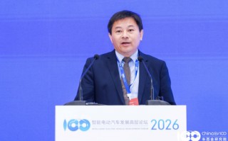 杭州李升波：端到端技术是自动驾驶与具身智能的核心路径