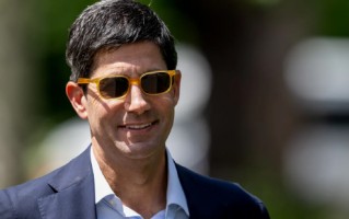 杭州美联储主席提名人凯文・沃什继续会晤更多参议员