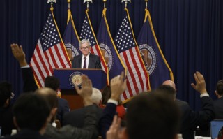 杭州美联储会议前瞻：3月料将按兵不动 9月成降息最早窗口 鲍威尔表态或将引领市场方向