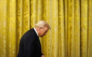 杭州伊朗战争考验特朗普主义