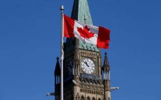 杭州加拿大人口连续两个季度下降，迎来有记录以来首次年度萎缩