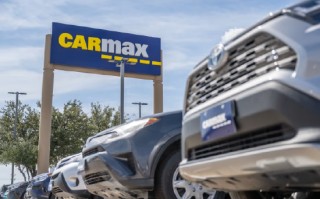 杭州为挽回消费者降价促销，CarMax四季度由盈转亏