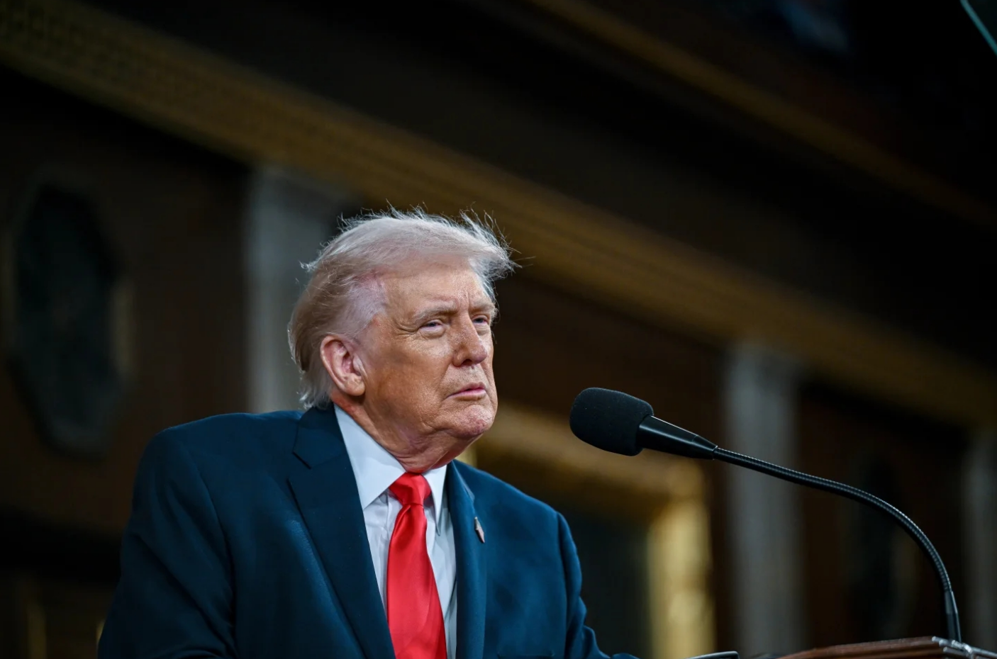 杭州特朗普声称伊朗已被“彻底击败”