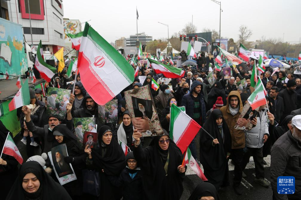 杭州伊朗高层冒死走向街头，击穿五角大楼“老鼠论”与心理战