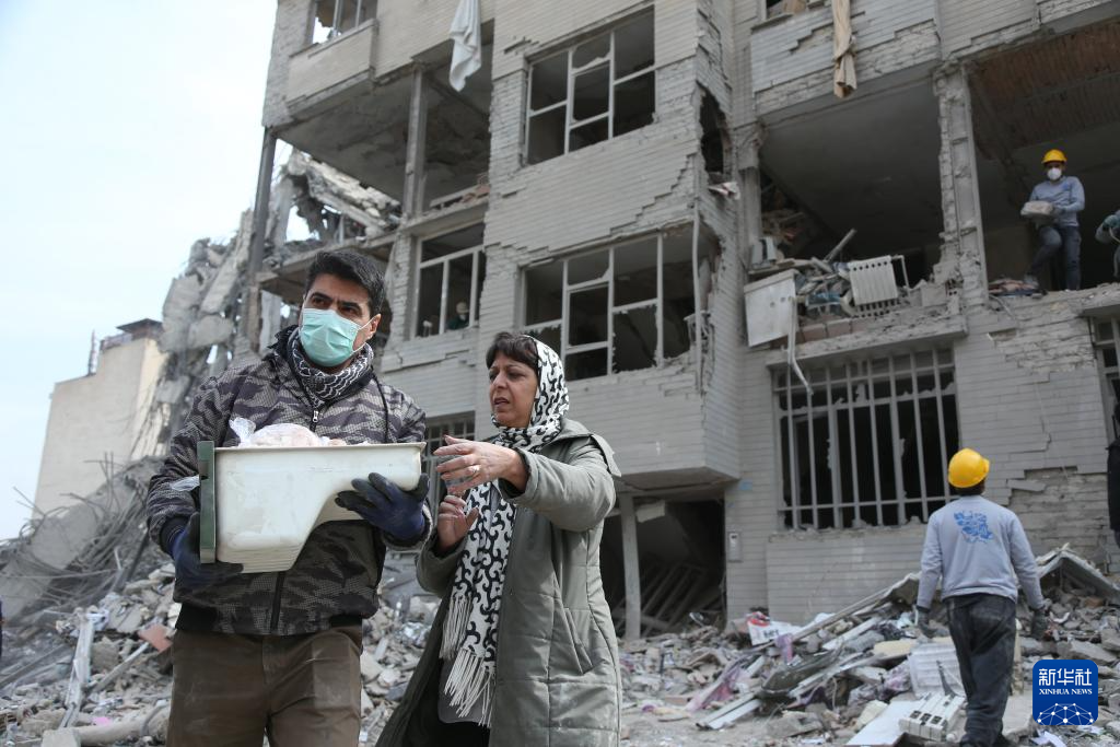 杭州伊朗高层冒死走向街头，击穿五角大楼“老鼠论”与心理战