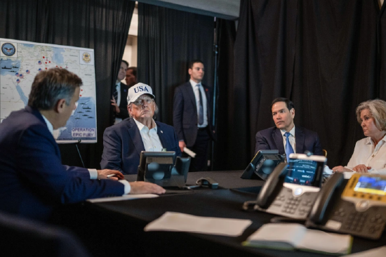 杭州媒体：美军官每日向特朗普汇编视频 汇报伊朗战事