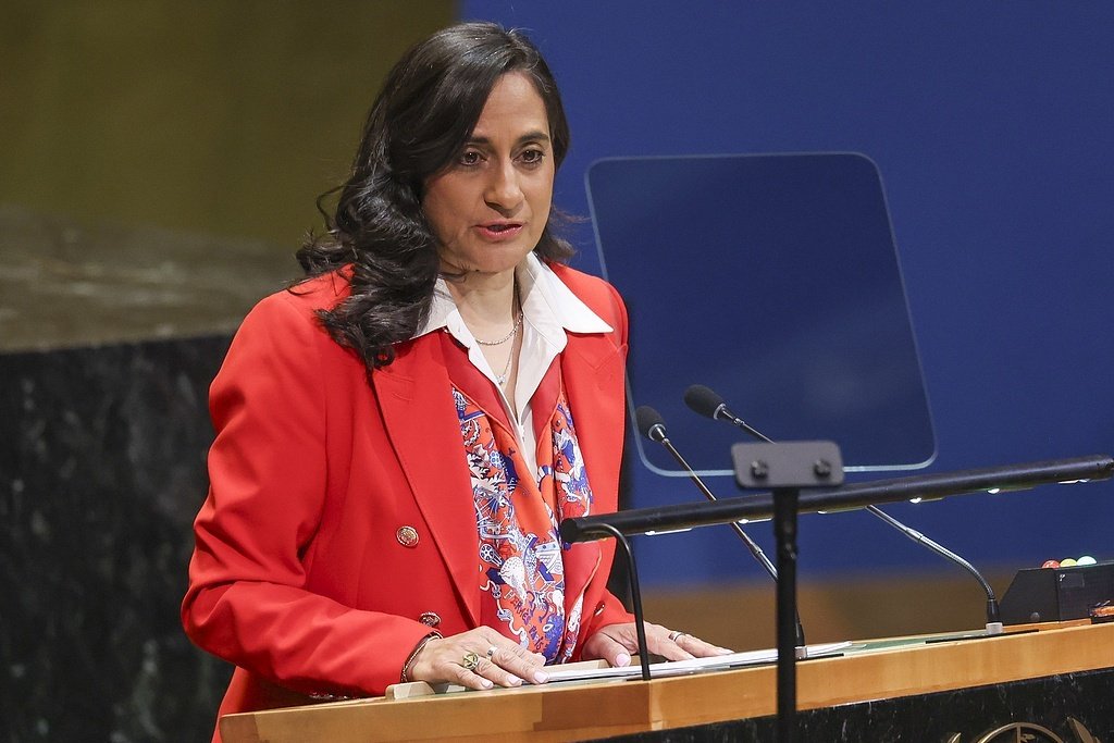 杭州加拿大宣布对伊朗实施新制裁