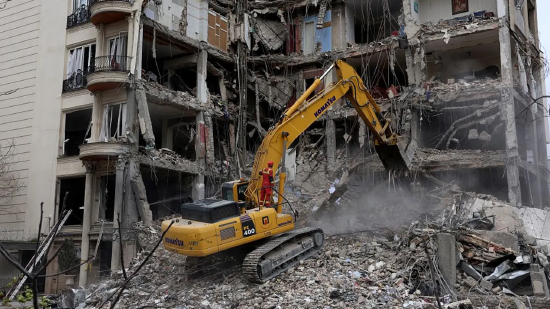 杭州鲁比尼：特朗普或将升级伊朗战争，恐引发“1970年代式滞胀”