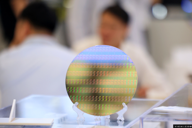 杭州中微董事长尹志尧,给半导体泼点冷水 | 海斌访谈 杭州中微董事长尹志尧,给半导体泼点冷水 | 海斌访谈