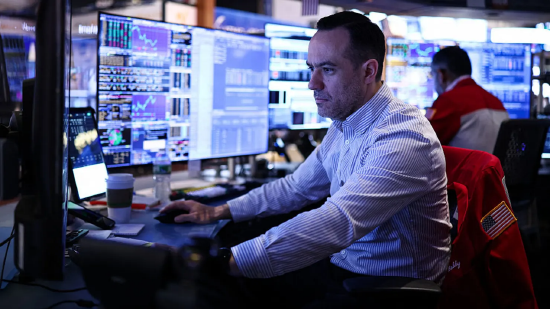 杭州盘前:纳指期货涨0.3% 交易员评估美伊冲突前景 杭州盘前:纳指期货涨0.3% 交易员评估美伊冲突前景