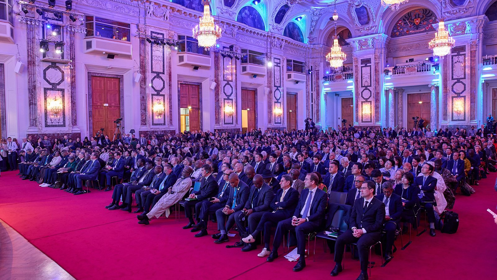 杭州地缘冲突加速能源转型步伐 杭州地缘冲突加速能源转型步伐